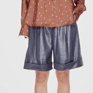 Tibi NWT liquid drape shorts, 8, pearl black, $105